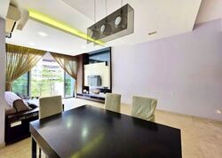 Grandeur 8 (D20), Condominium #558719771